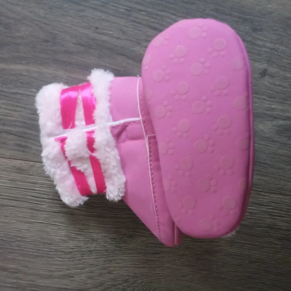 Like new Pink girl baby boots
